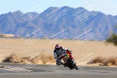 media/Jan-08-2022-SoCal Trackdays (Sat) [[1ec2777125]]/Turn 4 (1145am)/